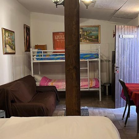 Chambres D'Hotes Sorrento Champs-Sur-Marne Ngoại thất bức ảnh