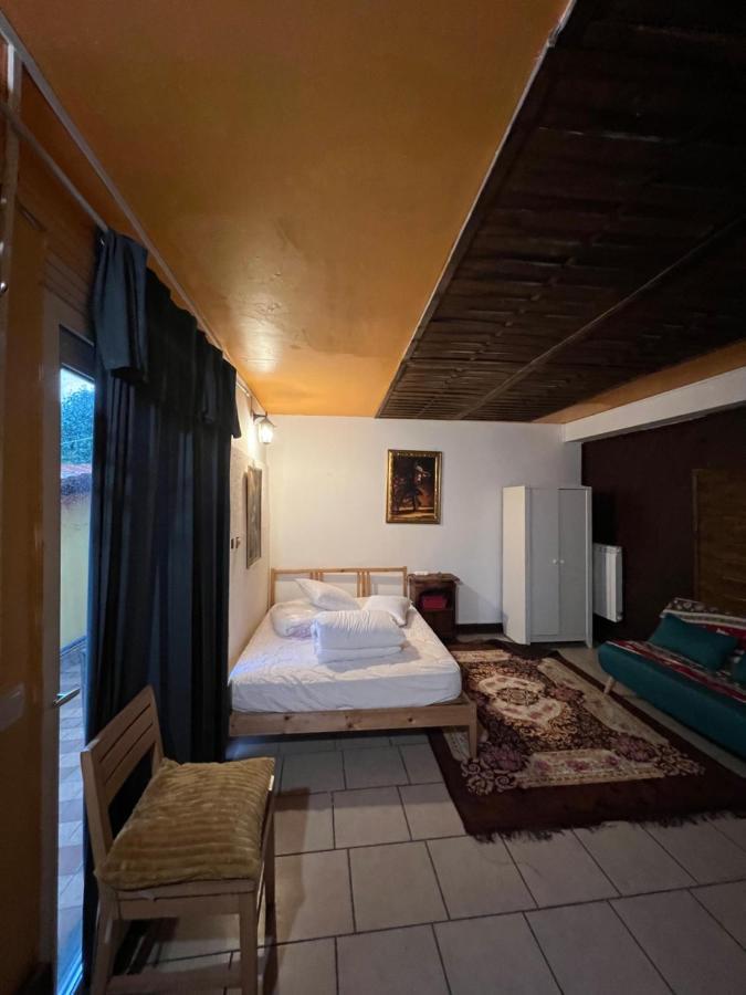 Chambres D'Hotes Sorrento Champs-Sur-Marne Ngoại thất bức ảnh