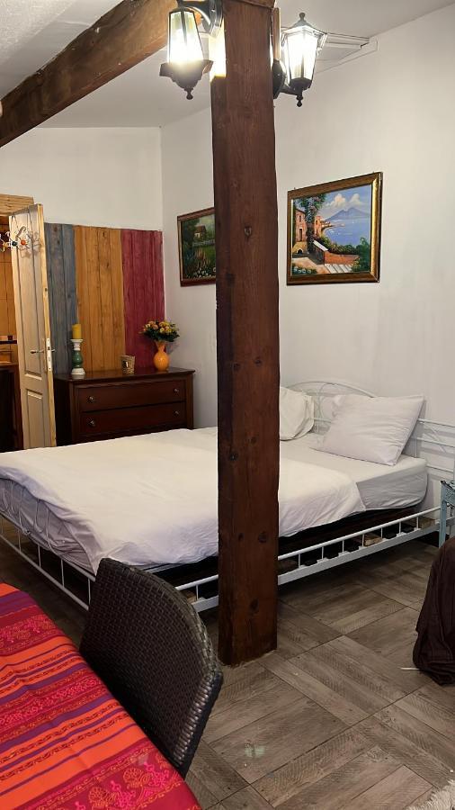 Chambres D'Hotes Sorrento Champs-Sur-Marne Ngoại thất bức ảnh